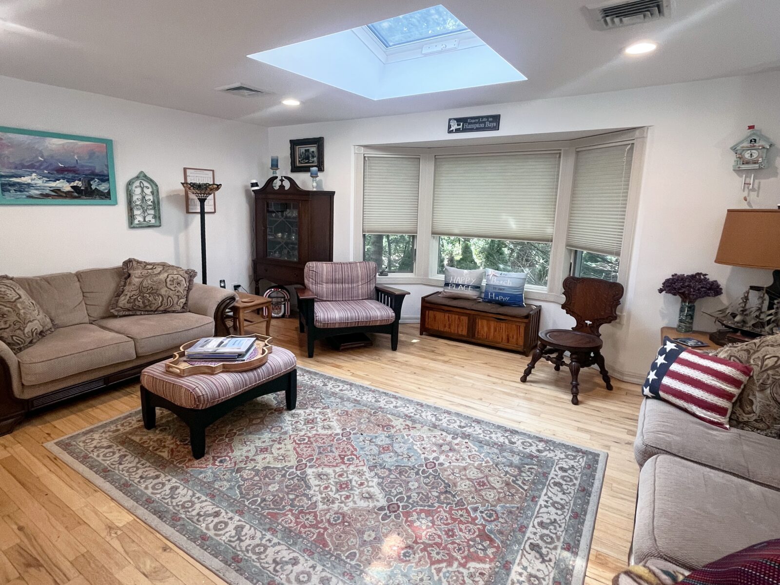Livingroom2-min