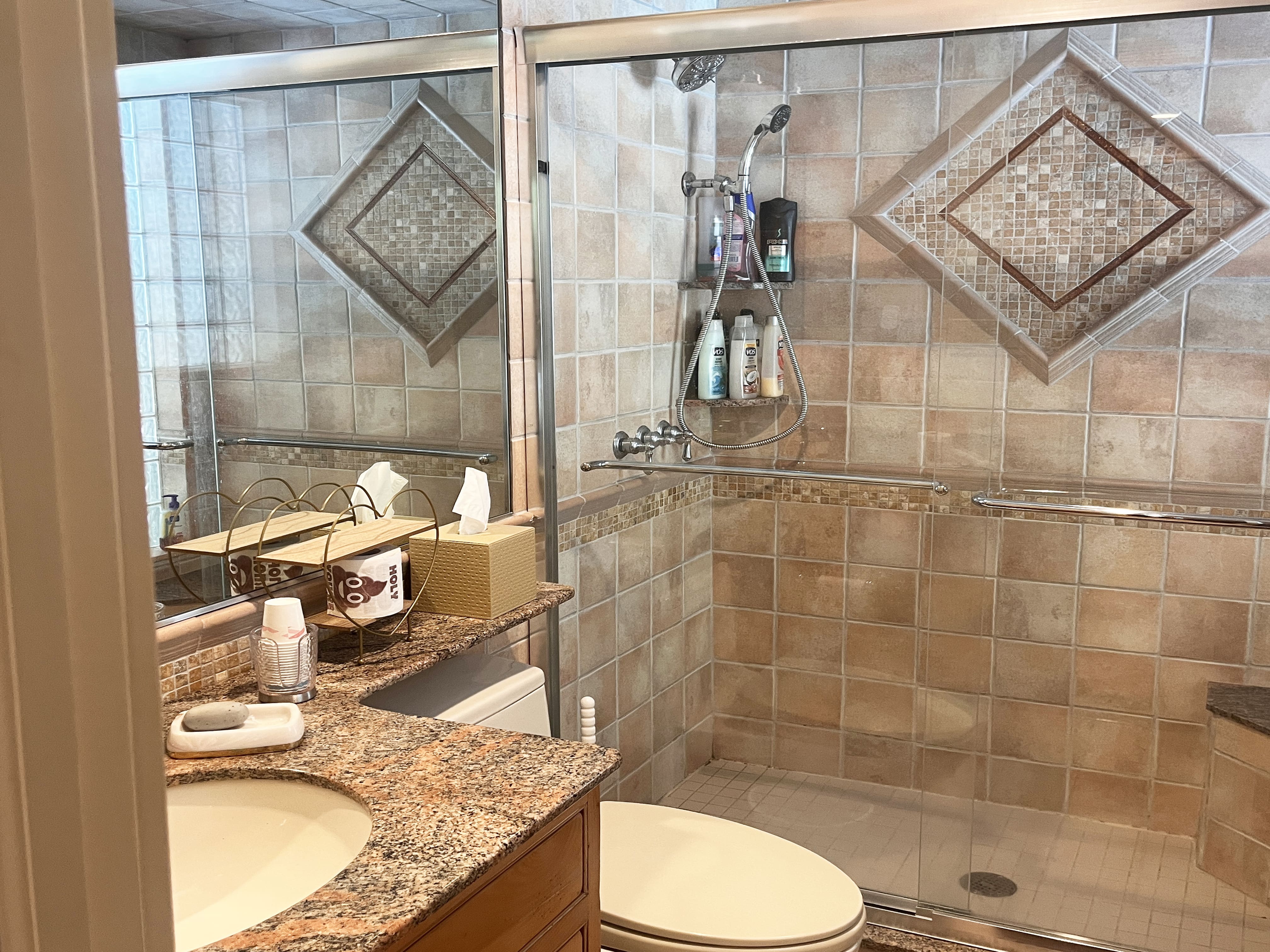 bathroom3-min