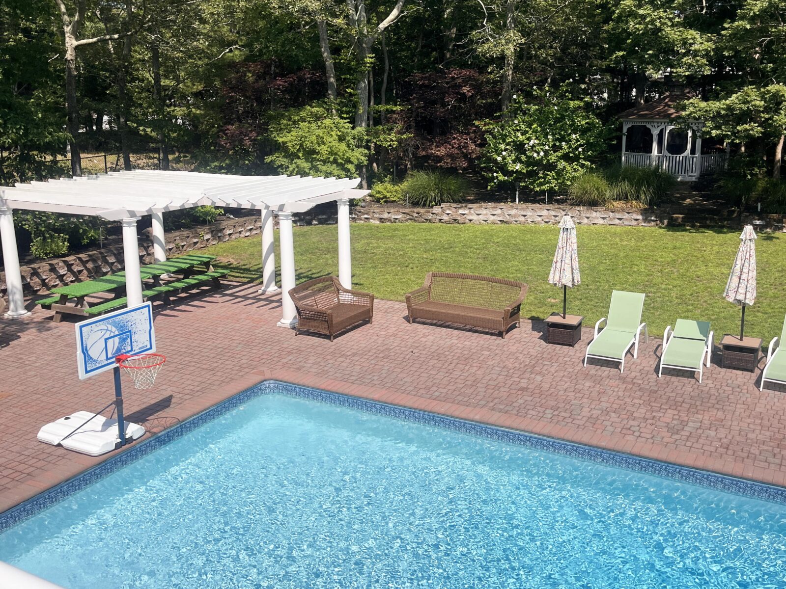pergola-min